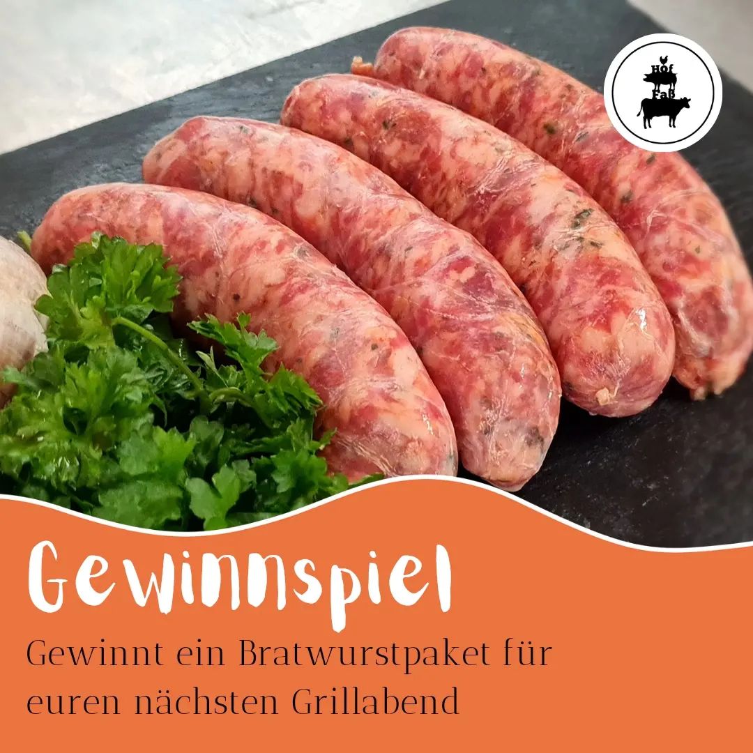 GEWINNSPIEL
Was ein Wetter da draußen, aber wir hoffen auf noch ein paar 🌞 Tage. Ihr auch? So mit leckerem Getränk in der Hand und gutem Fleisch auf dem Grill?
Zu den 3000 auf Insta und dem miesepeter Wetter haben wir gedacht, starten wir nach langer Zeit mal wieder ein Gewinnspiel für euch. 
Was ihr gewinnen könnt? Ein Bratwurst Grillpaket von uns.
Und wir haben überlegt, wir machen das mal ein bisschen anders. Was ihr tun dürft? Ihr verlinkt die Leute in den Kommentaren, mit denen ihr die Bratwurst grillen möchtet und schreibt mal dazu, was die Abende mit genau diesen Menschen so besonders macht ❤️
Unter allen Teilnehmern werden wir dann auslosen🥳
Das ganze hier lassen wir eine Woche laufen. Alle Kommis bis zum 30.7.23 00:00 Uhr landen im Lostopf. 
Wir freuen uns schon total auf eure Beiträge. 
Denkt dran, dass das Paket vom Gewinner bei uns abgeholt werden muss❤️
Wer von weiter weg kommt und trotzdem mitmachen möchte: macht ruhig, da finden wir dann auch eine Lösung 😄

Das Gewinnspiel steht in keiner Verbindung zu Facebook und wird in keiner Weise von Facebook gesponsert, unterstützt oder organisiert. Facebook steht nicht als Ansprechpartner für dieses Gewinnspiel zur Verfügung.